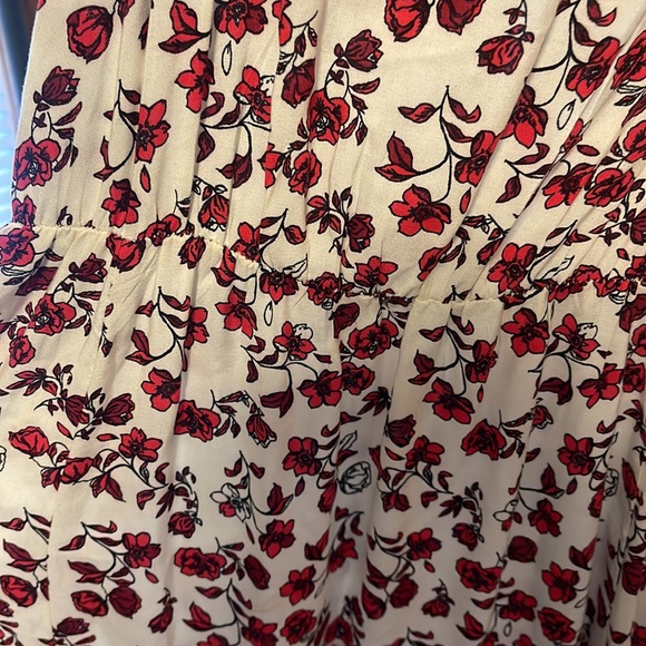 Full length dress - Picture 2 of 2